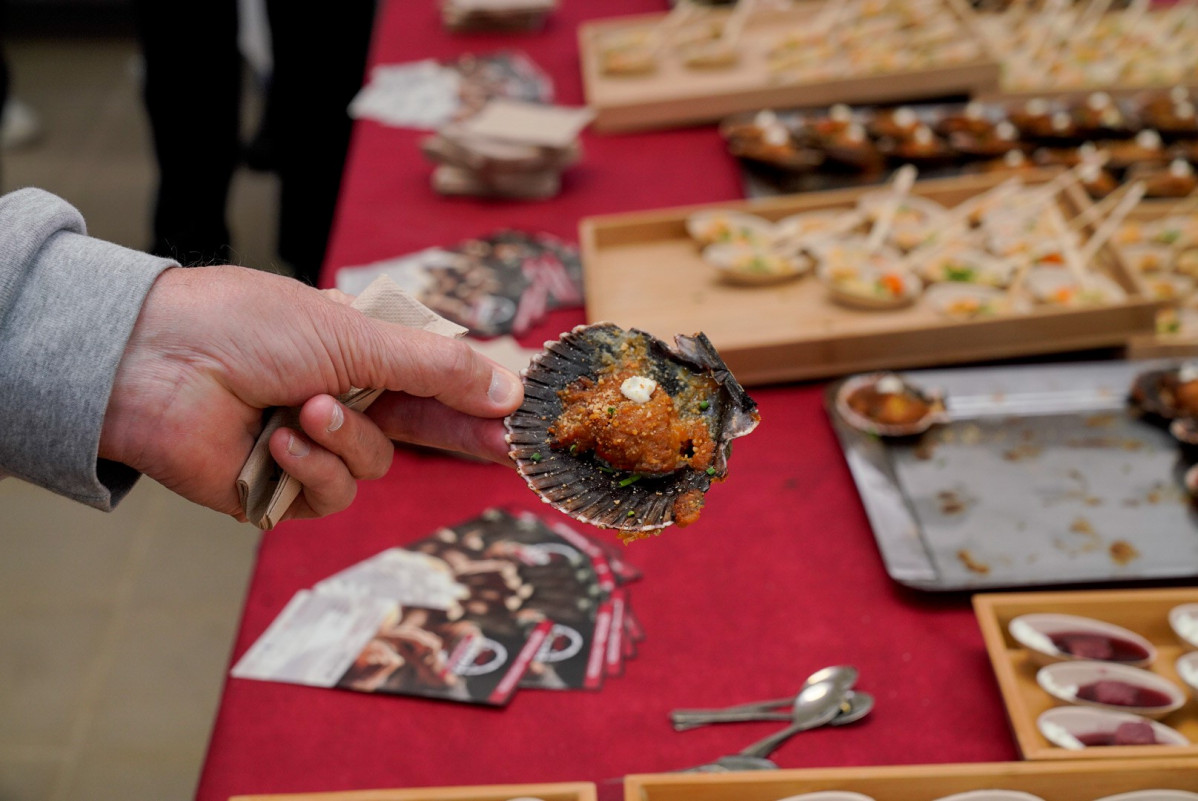 Degusta europa Cambados degustación mercado plaza abastos