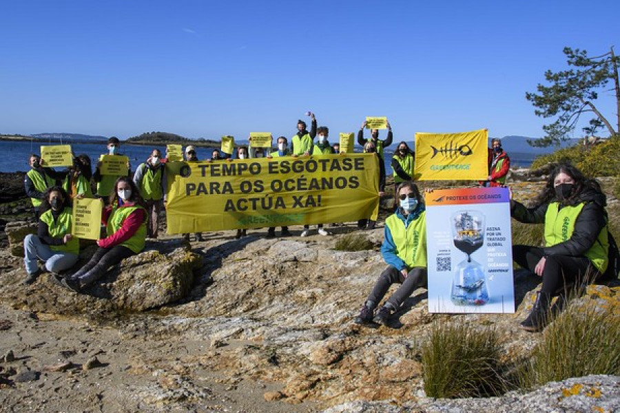 Greenpeace organiza una jornada sobre los océanos en Vilagarcía con la proyección del documental “Santuario”