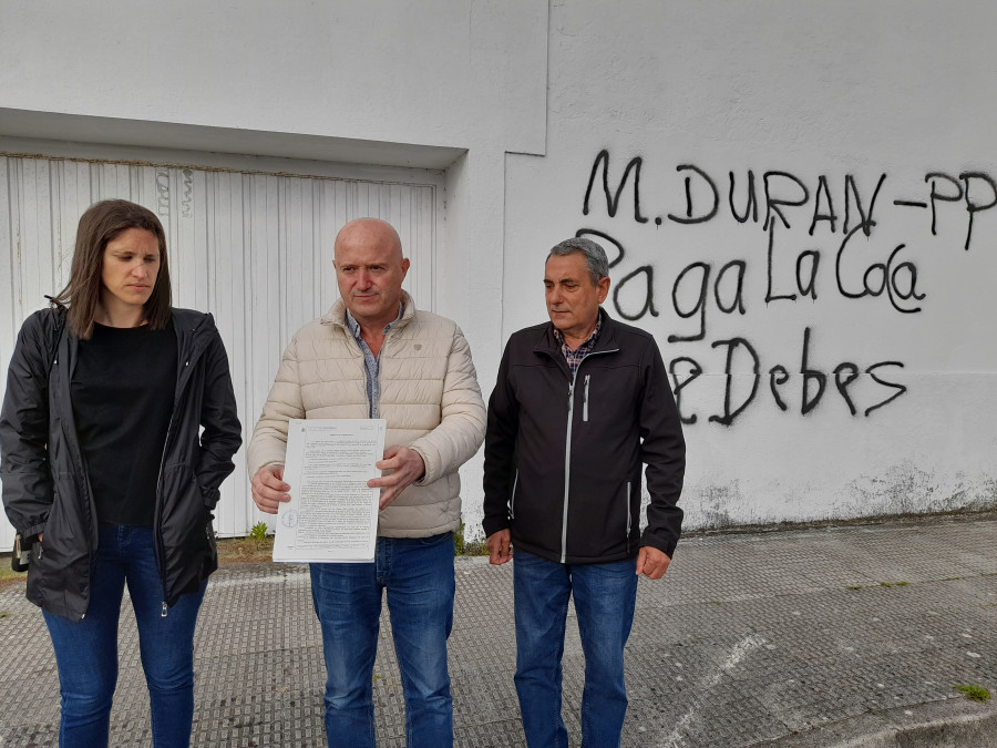 Durán expresa la repulsa del PP de A Pobra contra pintadas "difamatorias" hacia él como persona y político