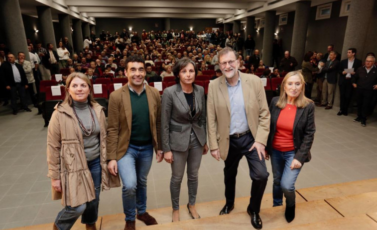 Rajoy, “embaixador da Ruta e da Pedra”, da su apoyo a Lucio, que llevará de 2 a Joaquín Martínez