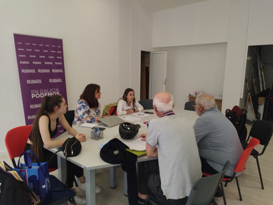 Podemos pide más aparcabicis en las estaciones y Vaibike por las parroquias