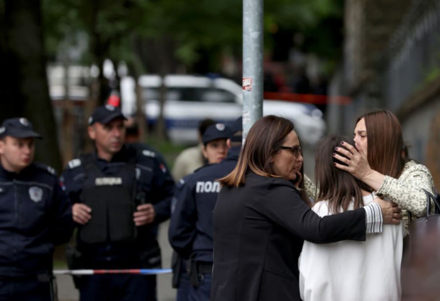 Nueve muertos por disparos de un alumno en escuela de Belgrado