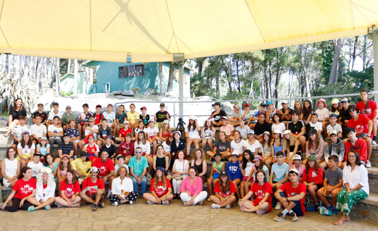 El campamento DepoAventura de A Lanzada hará disfrutar de la naturaleza a 1.540 niños de la provincia