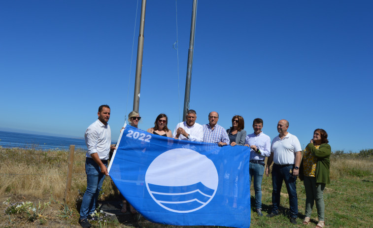Sanxenxo repite como el municipio español con más playas con Banderas Azules y el puerto deportivo de Pedras Negras en O Grove consigue el distintivo