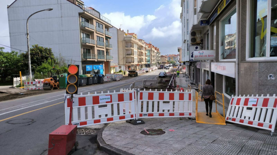 La obra del Bulevar de Portonovo se paraliza de julio a septiembre para no entorpecer la actividad comercial y turística de la villa