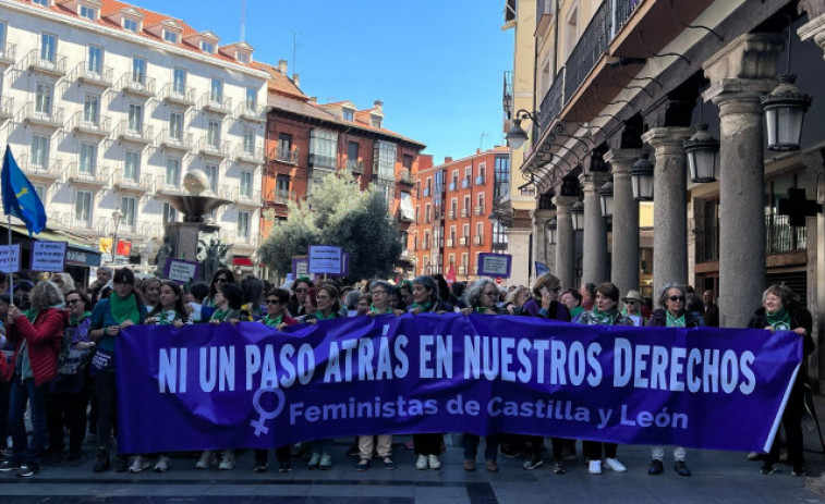 El Tribunal Constitucional avala la ley que penaliza el acoso a las mujeres que abortan