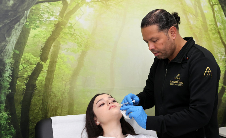 Reportaje | “La cirugía estética es un camino para envejecer mejor”