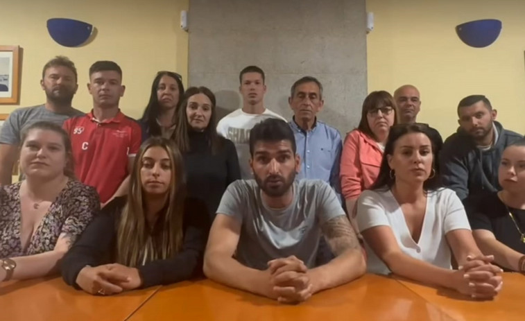 La campaña sube otro grado en A Illa con acusaciones abiertas de juego sucio