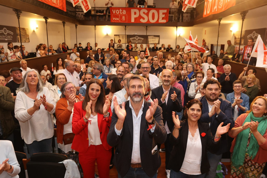 Varela saca pecho de su trabajo en Ravella y enarbola la bandera del “orgullo” vilagarciano para animar al voto