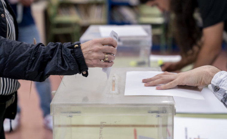 La Junta Electoral ordena repetir las elecciones municipales en Castro Caldelas tras no contarse 118 votos