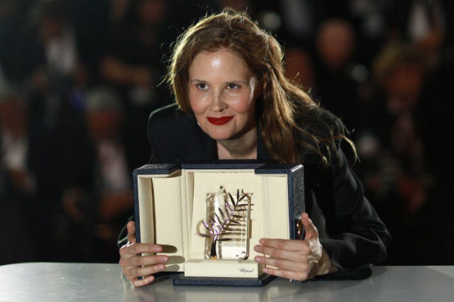 Justine Triet, Palma de Oro y un discurso muy político para cerrar el 76 Festival de Cannes