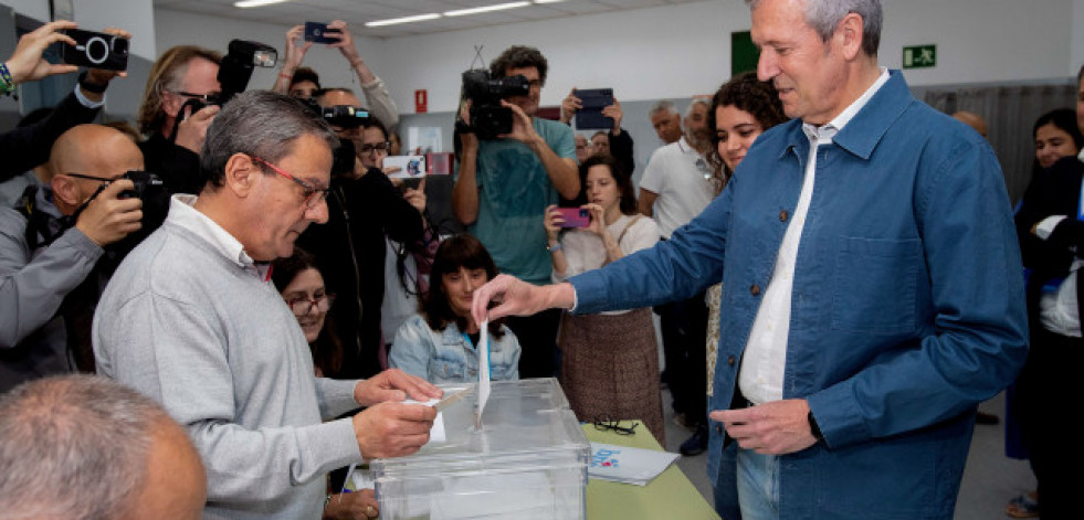 Rueda anima a los gallegos a votar para decidir 