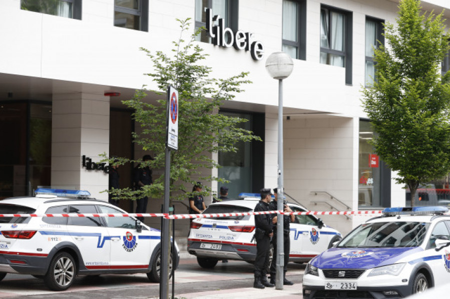 Hallan muerta una mujer con indicios de violencia en un apartahotel de Vitoria