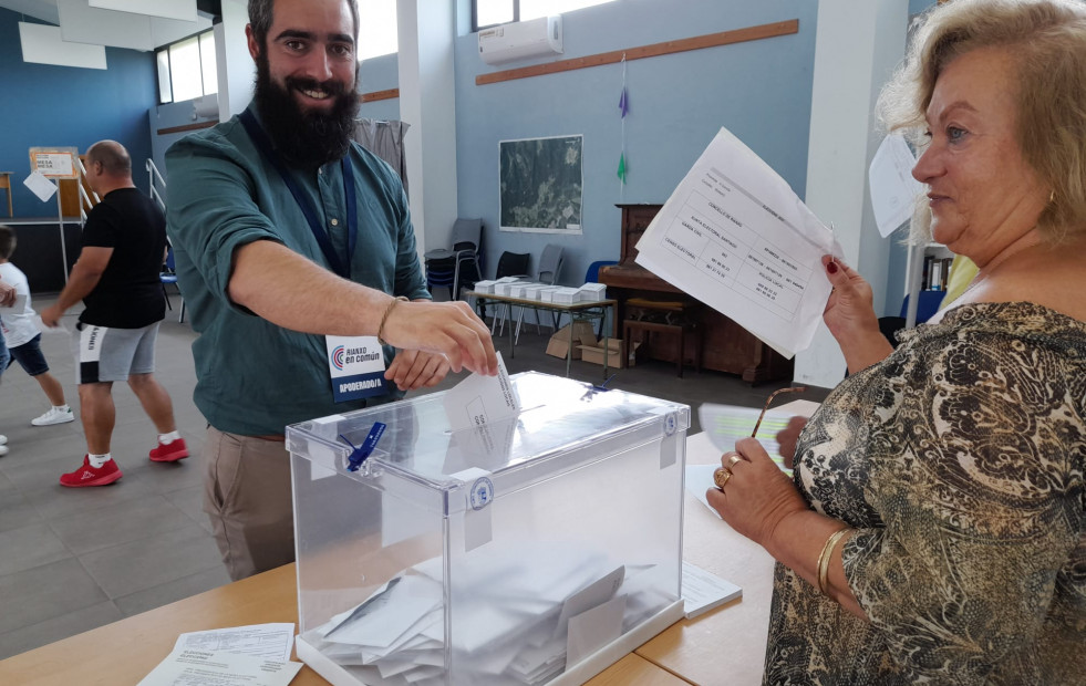 Rianxo en Común gana las elecciones en un empate técnico con PSOE y PP