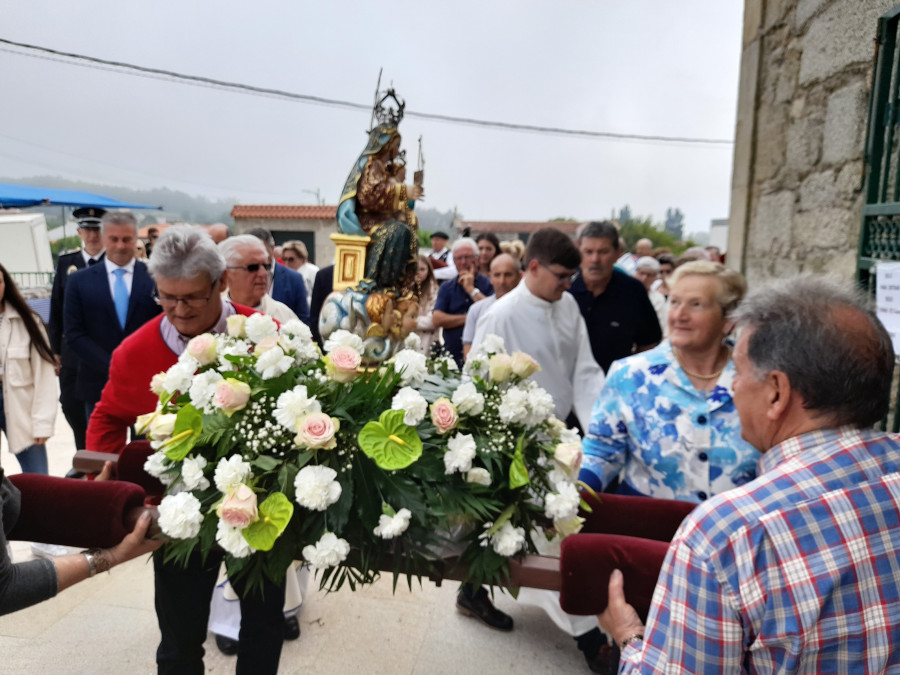 Carreira pone fin a tres días de fiestas en honor a Nosa Señora da Guía con procesión y verbena