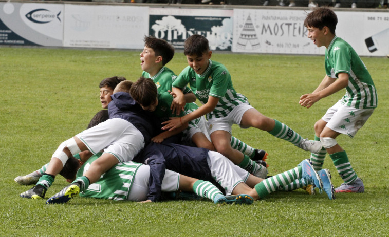 Ribadumia reúne a las 82 mejores canteras en su tercera Copa