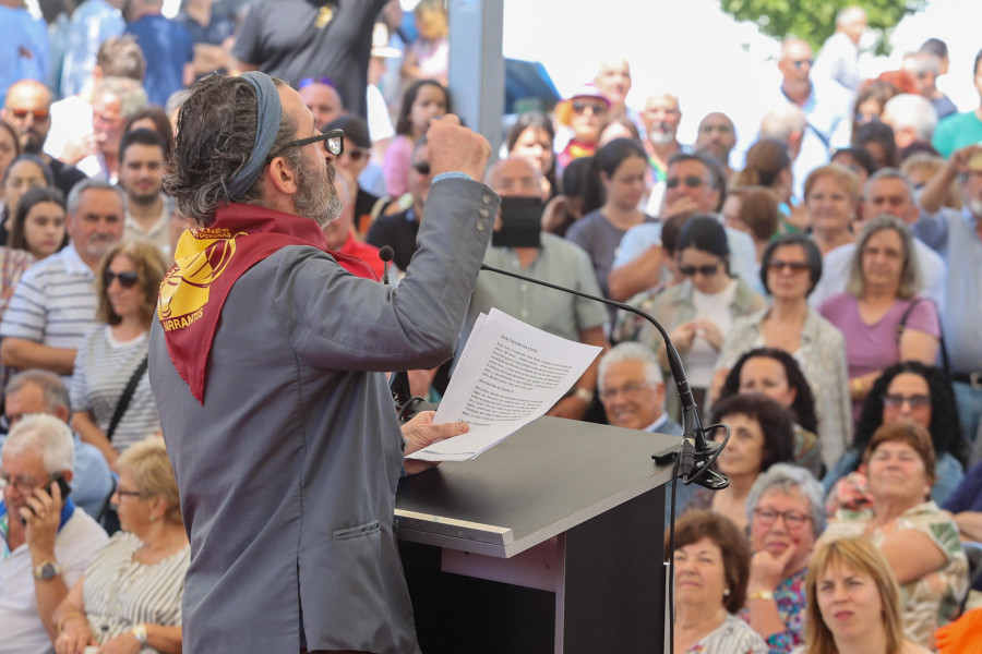 El Tinto rinde un emotivo homenaje a sus pioneros por su cincuenta aniversario