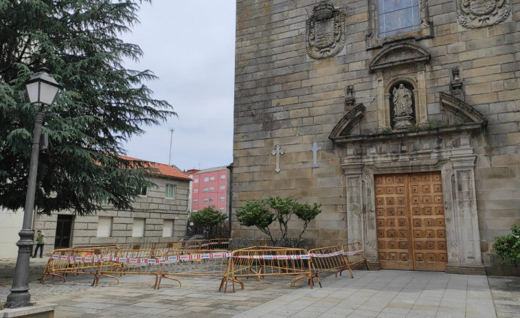 Suspenden la procesión del Corpus por el estado de la iglesia parroquial de Vilagarcía