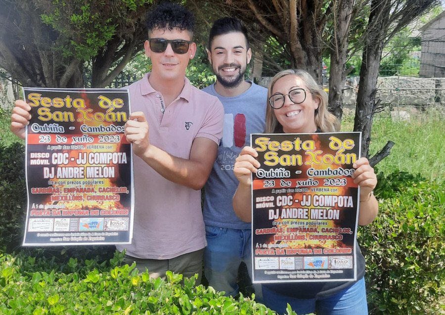 Un grupo de vecinos de Oubiña constituye una nueva comisión de fiestas y estrena en San Juan