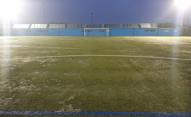 El Concello de Cambados culmina la instalación de leds en el campo de O Pombal