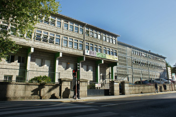 Fachada castro alobre instituto