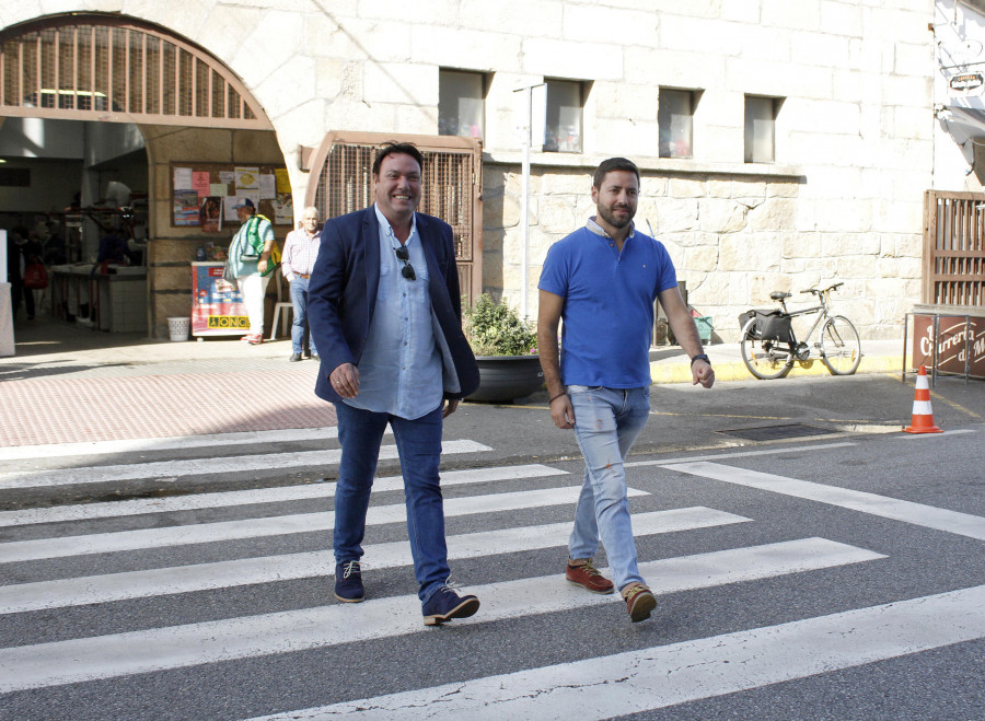 PSOE y Somos reprochan al BNG que impida el acuerdo con Cambados Pode facilitando así un gobierno del PP