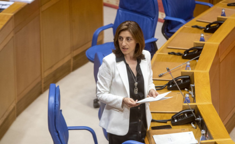 Ángeles Vázquez asume con 