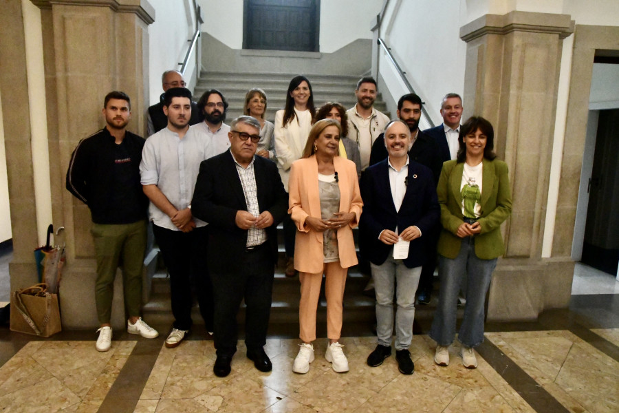 Carmela Silva: “Haré un seguimiento diario de lo que haga el PP al frente de la Diputación”