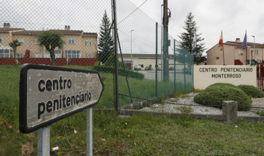 España tiene cubiertas solo un tercio de las plazas de médicos de prisiones: hay 159 pero deberían ser casi 500