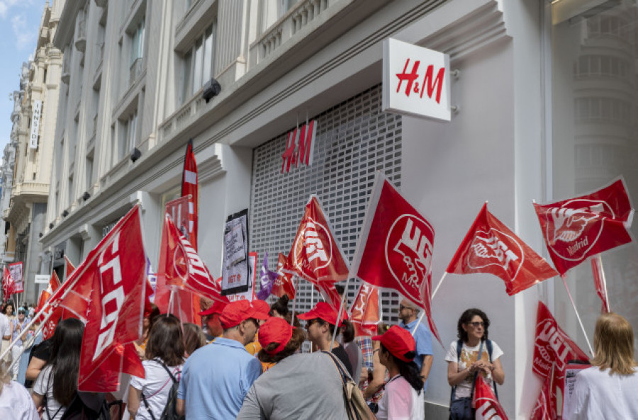 Los 4.000 empleados de H&M irán a una huelga de 24 horas este jueves en plena campaña de rebajas