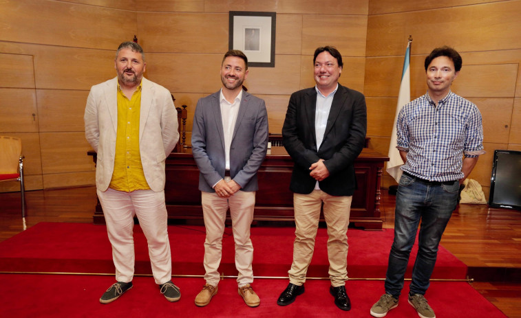 La forja del gobierno cambadés comienza con una reunión a tres y se emplazan a una nueva cita