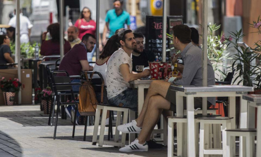Empresas turísticas y hosteleras podrán solicitar a la Xunta ayudas de hasta 12.000 euros para digitalización