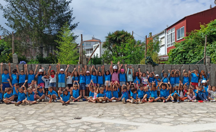 Cerca de 300 pequeños de O Grove se divierten en la Ludoteca de Verán y el Campamento Deportivo