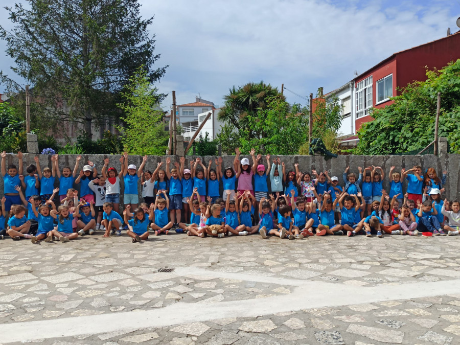 Cerca de 300 pequeños de O Grove se divierten en la Ludoteca de Verán y el Campamento Deportivo