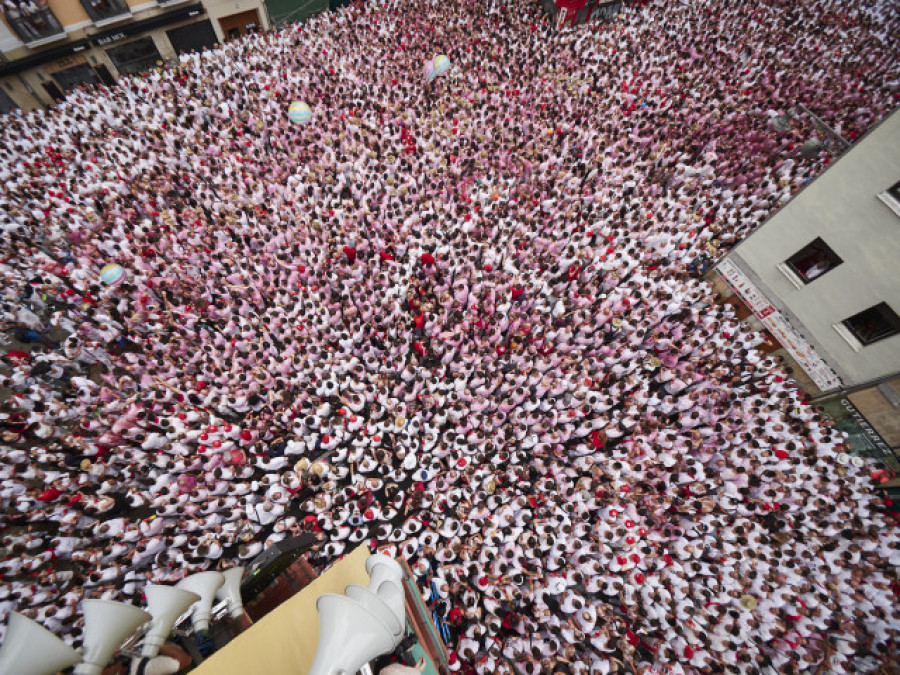 Comienzan los Sanfermines de 2023 con un chupinazo multitudinario protagonizado por Osasuna