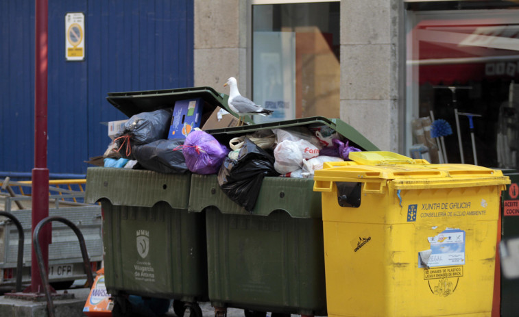 Los trabajadores del servicio de basura de Vilagarcía convocan paros para reclamar un nuevo convenio