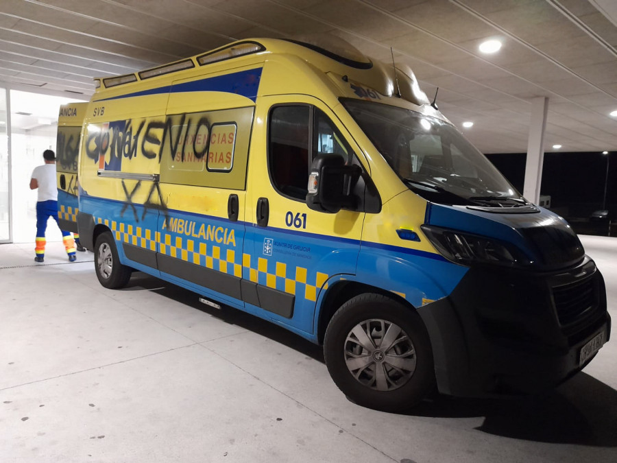 Evacuada al Hospital do Barbanza una repartidora de pizzas al caerse de la moto en Aguiño