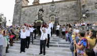Cambados vive un San Benito especial con la recuperación de la escalera central medio siglo después