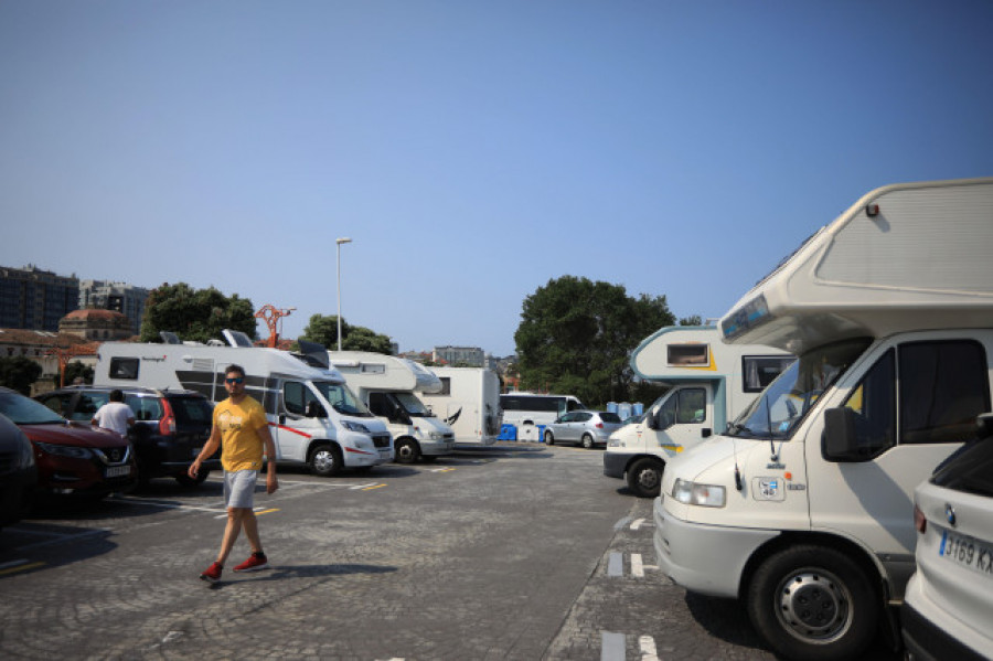 Viajes en autocaravana: ni siesta mientras circulas ni acampar donde te apetezca