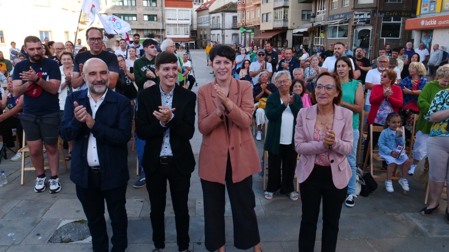 Pontón apela en Ribeira al voto al BNG para que Galicia sea respetada y contener el "involucionismo" del PP y VOX