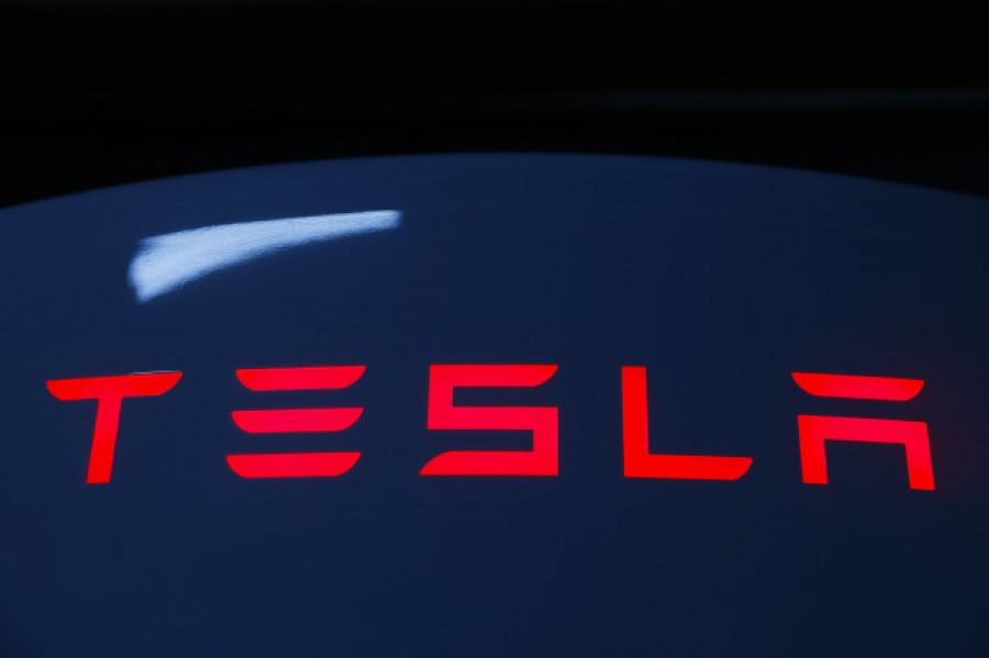 Tesla reduce sus precios tras la caída un 8,5 % de sus ventas en el primer trimestre