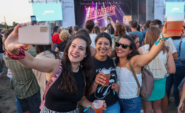El Atlantic vive hoy su jornada más intensa con Leiva, Sidecars y Sidonie