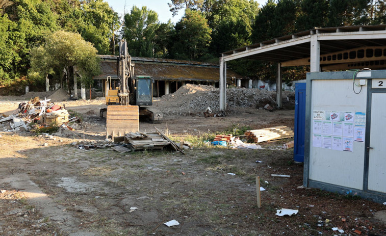Mercadona da los primeros pasos en la finca de Valle-Inclán para poner en marcha el nuevo supermercado