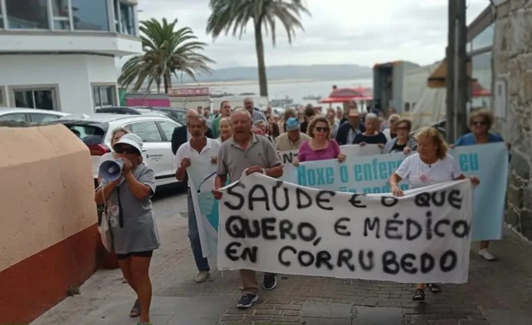 El gobierno de Ribeira pide una reunión con el Sergas para que Corrubedo disponga de médico a tiempo completo