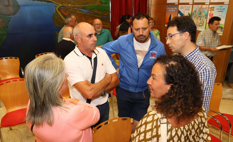 Lago convoca otro Pleno para aprobar los salarios tras el sí de Cambados Pode al pacto