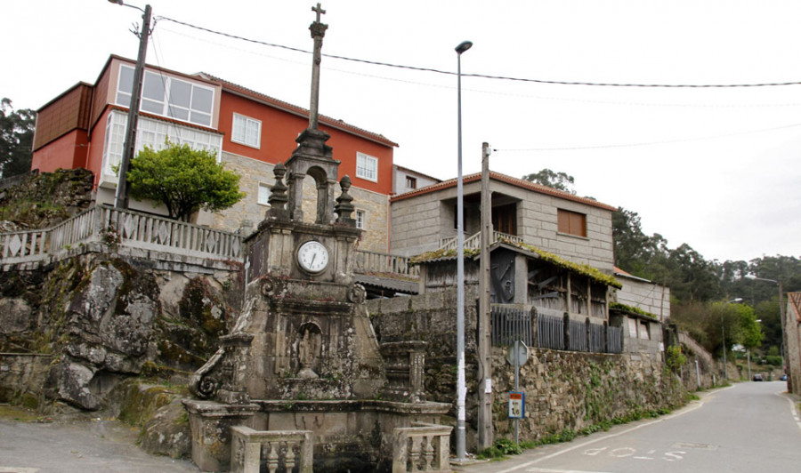 Ravella encarga a Iria López la rehabilitación de la singular fuente de Castroagudín por 8.362 euros
