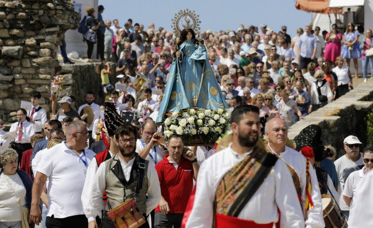 Noalla celebrará la Romaría da Lanzada con misas, procesión, gastronomía y mucha música