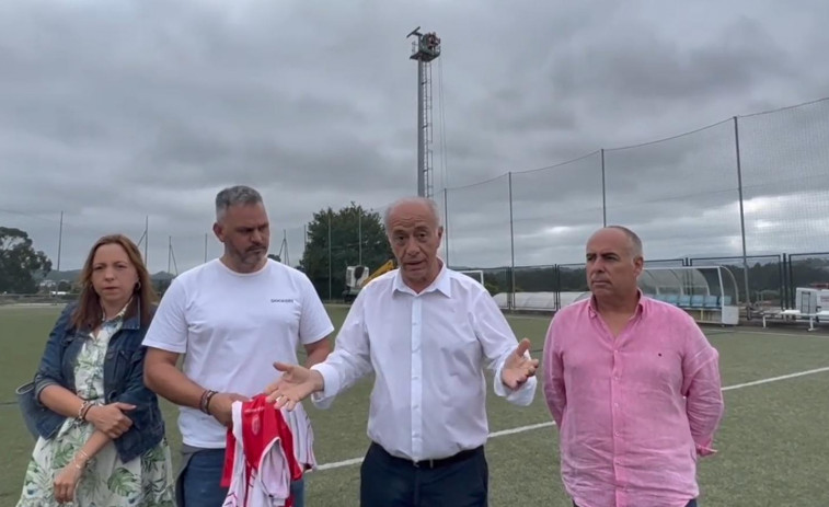 Durán estima que la inversión en los campos de fútbol se recuperará en tres años con el ahorro eléctrico