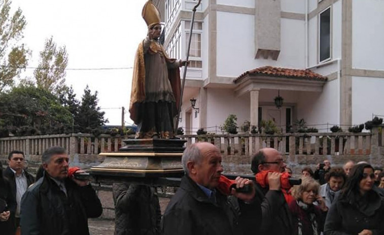 O Grove celebrará San Martiño con tres días de verbena y la degustación de callos y carne al caldeiro