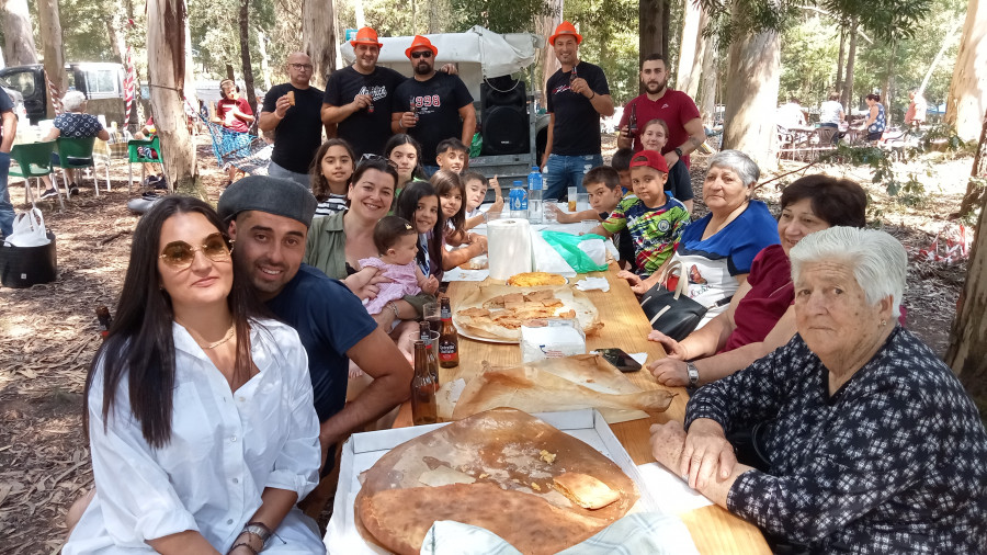 Reportaje | Miles de romeros acuden fieles a su cita con San Ramón de Bealo